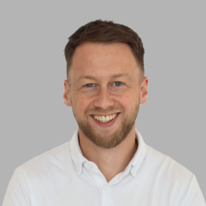 Profile image of Oliver Bowles